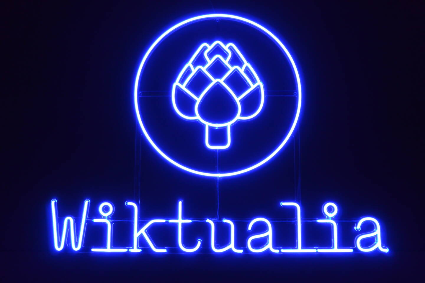 neon szklany
